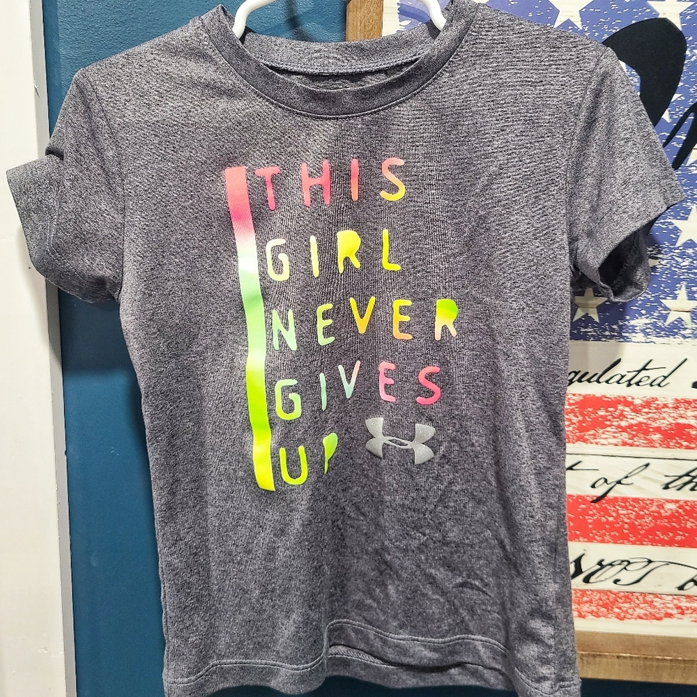 Under Armour girls top sz 5